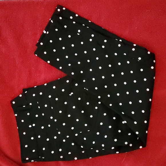 Sandpiper Pants & Jumpsuits Sandpiper Black White Polka Dot Capri